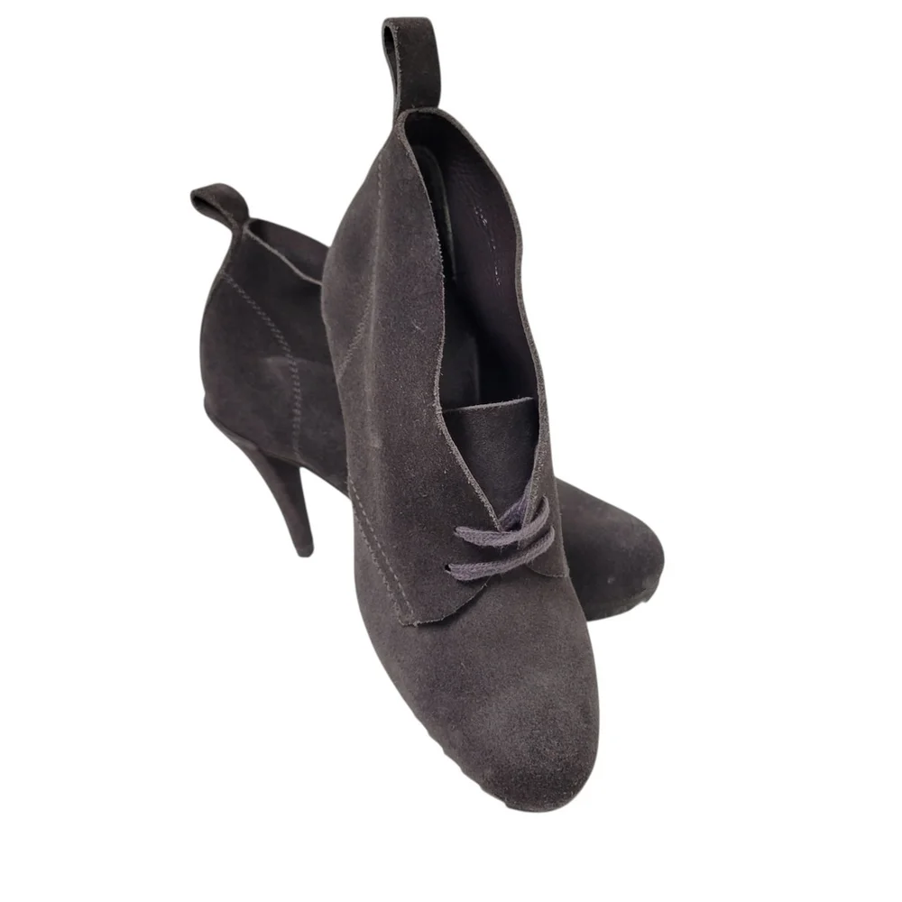 PEDRO GARCIA Yasu Gray Suede Lace-Up Chukka Bootie Size 35.5EU 5.5US